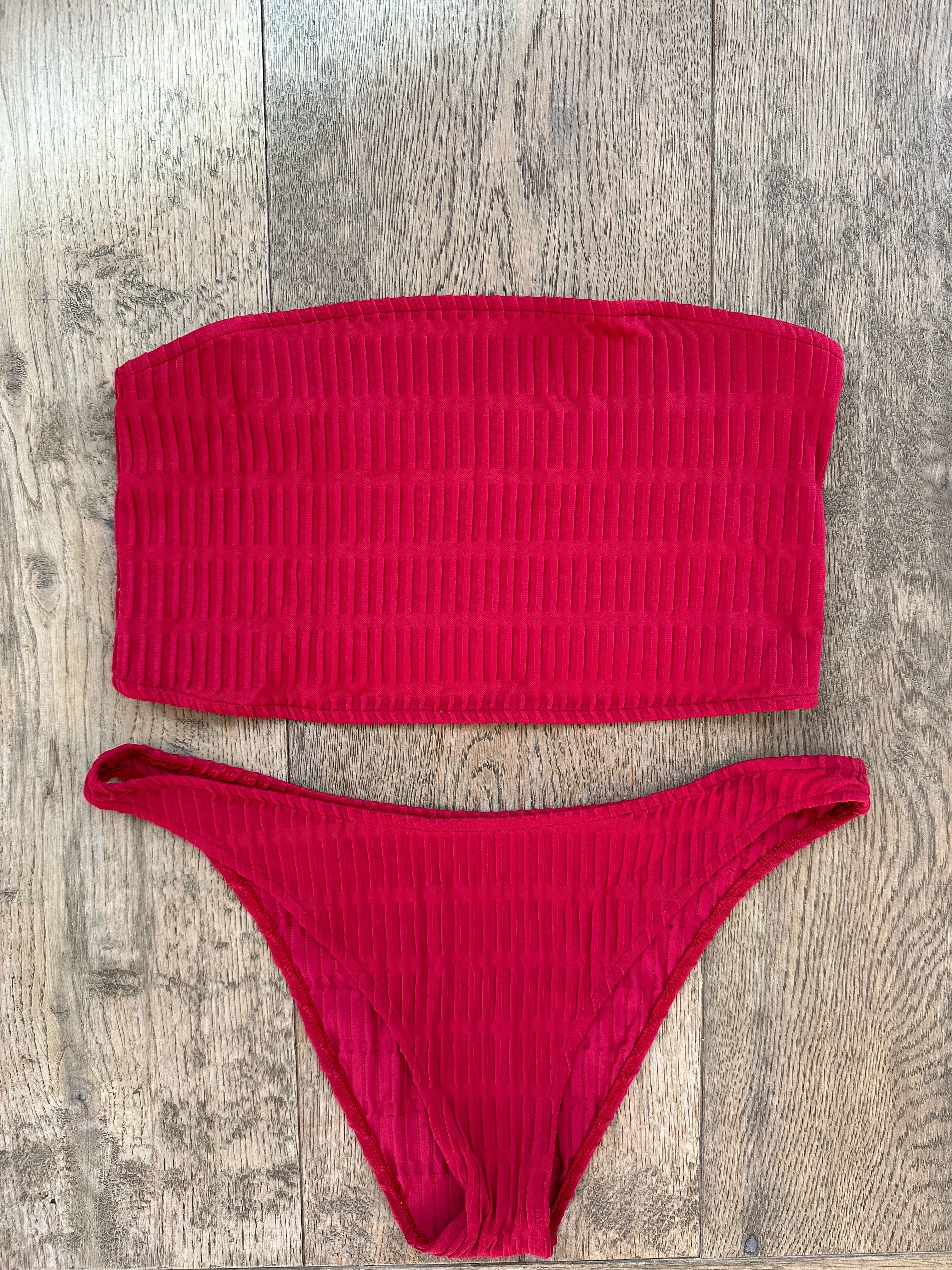 Fiji Bikini - Low Waist - Embossed