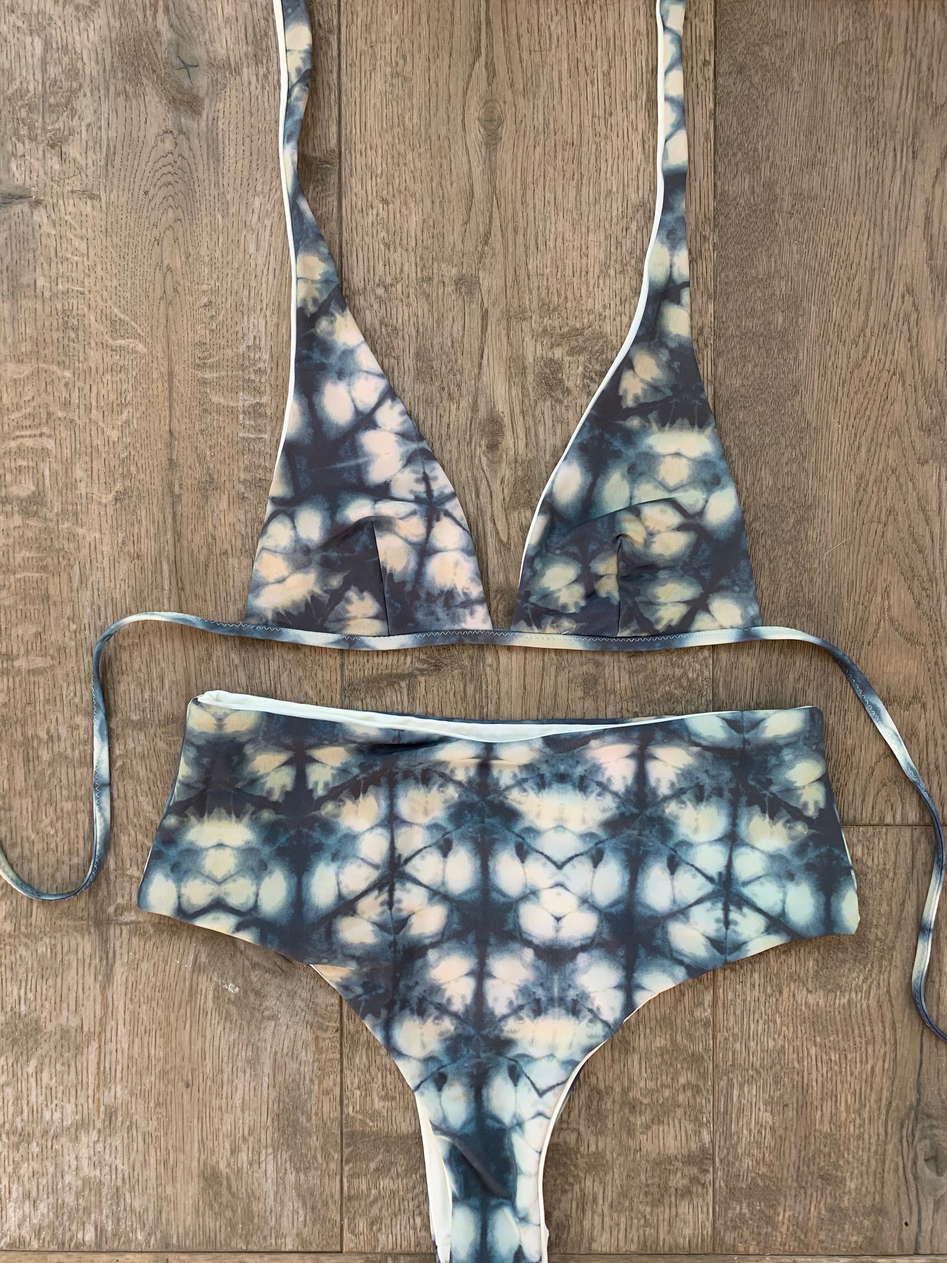Tulum Bikini - Reversible (Tye Dye / White)
